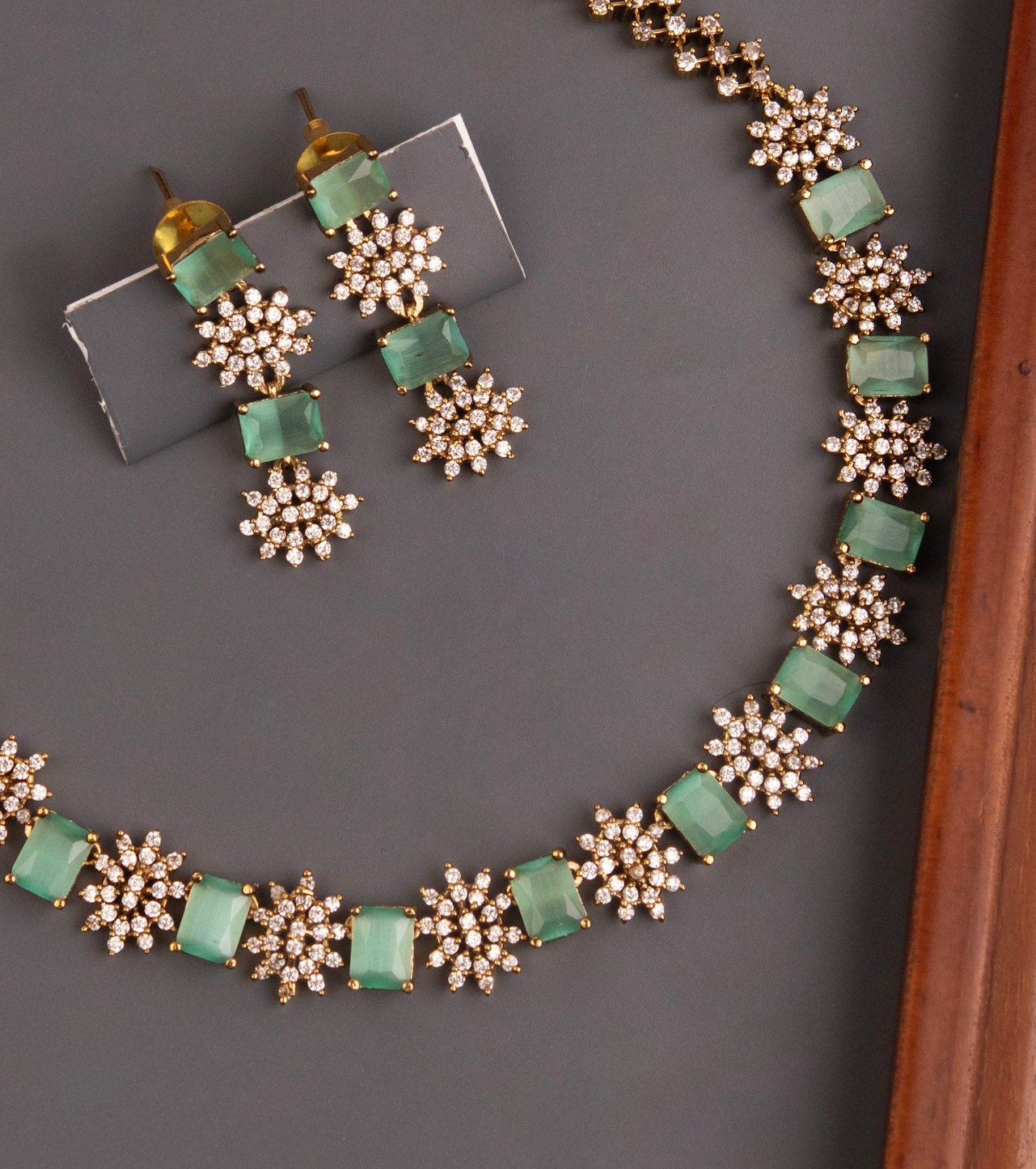 Necklace 555