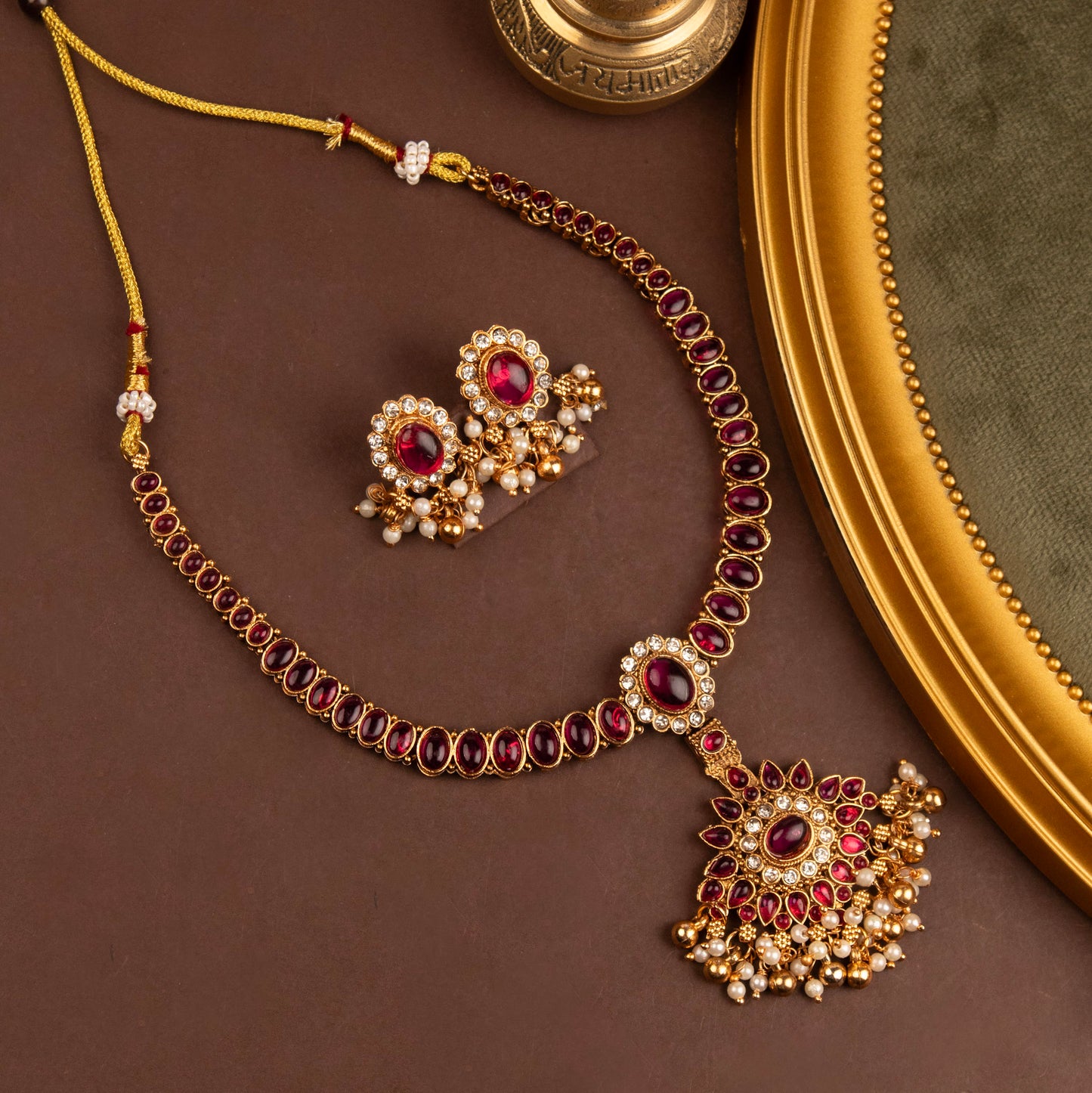Necklace 1084