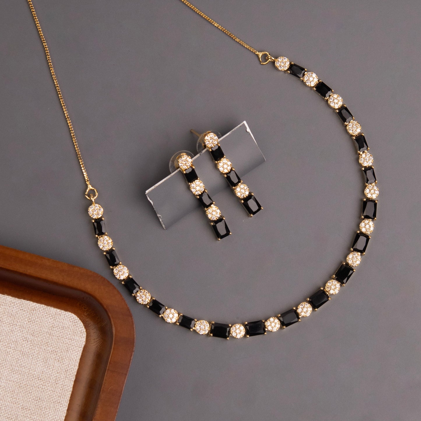 Necklace 460