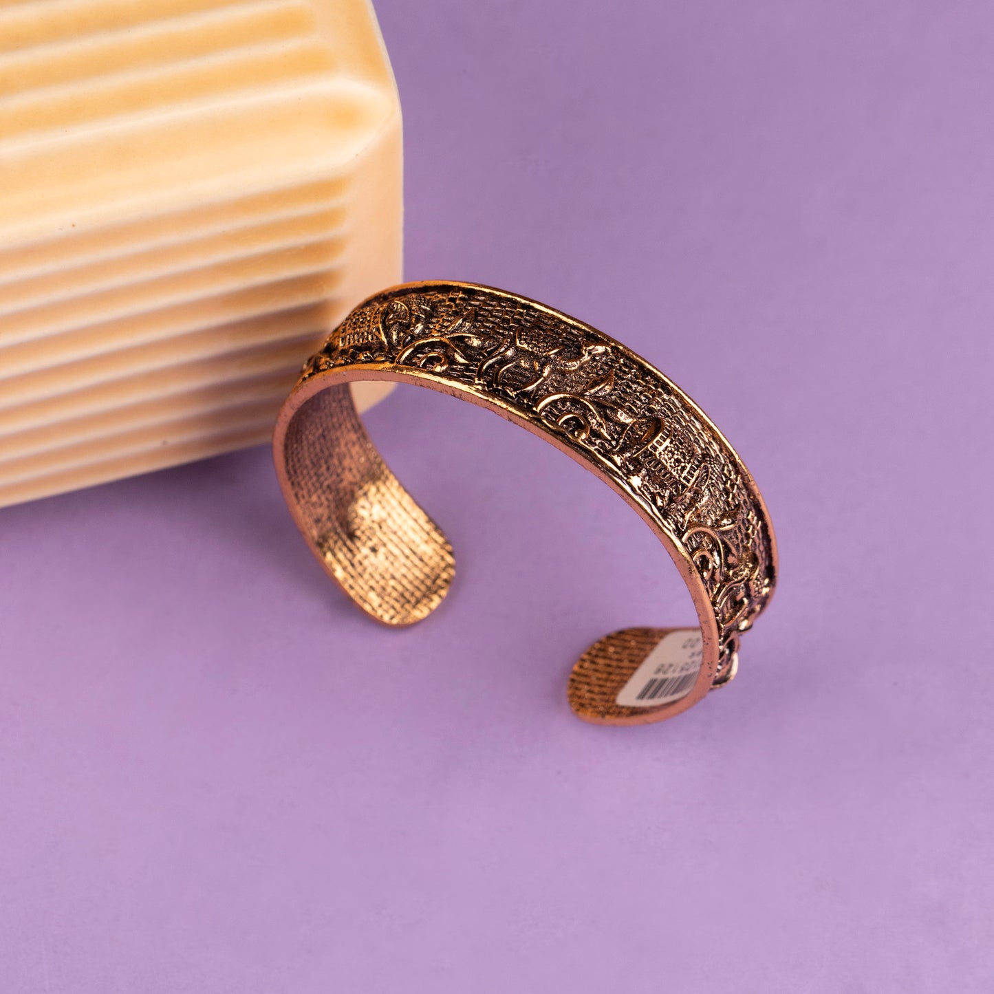 Cuff Bangle B257