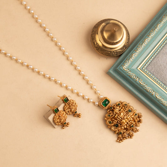 Necklace 953