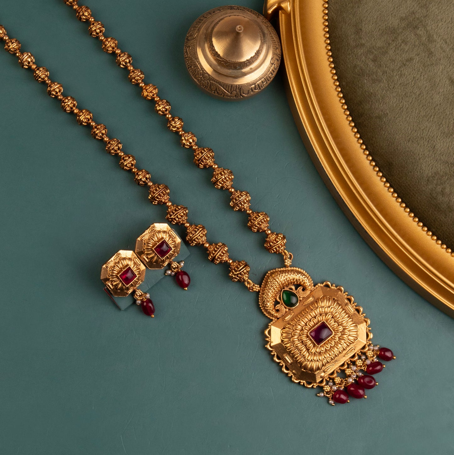 Necklace 683