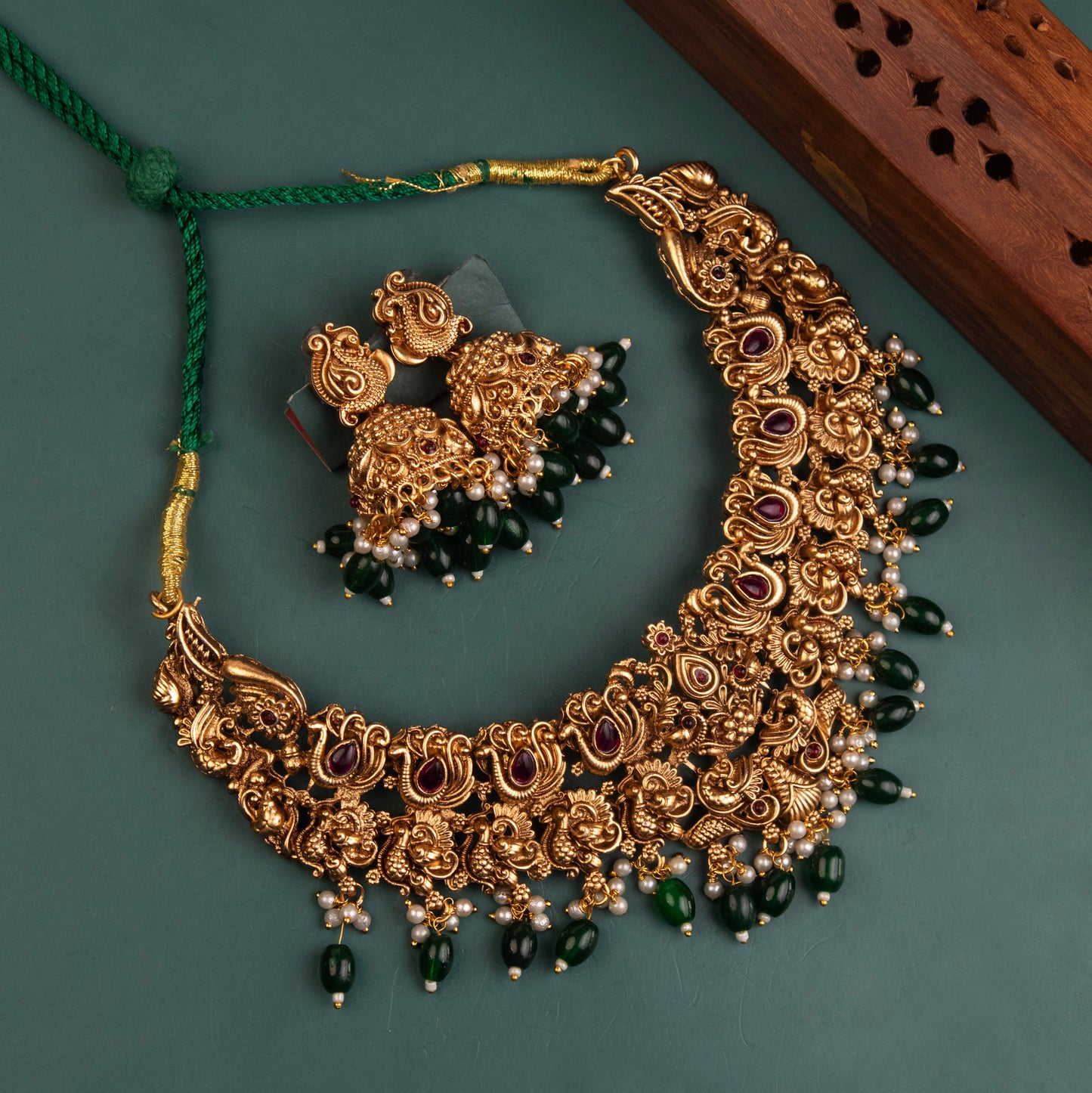 Necklace 476