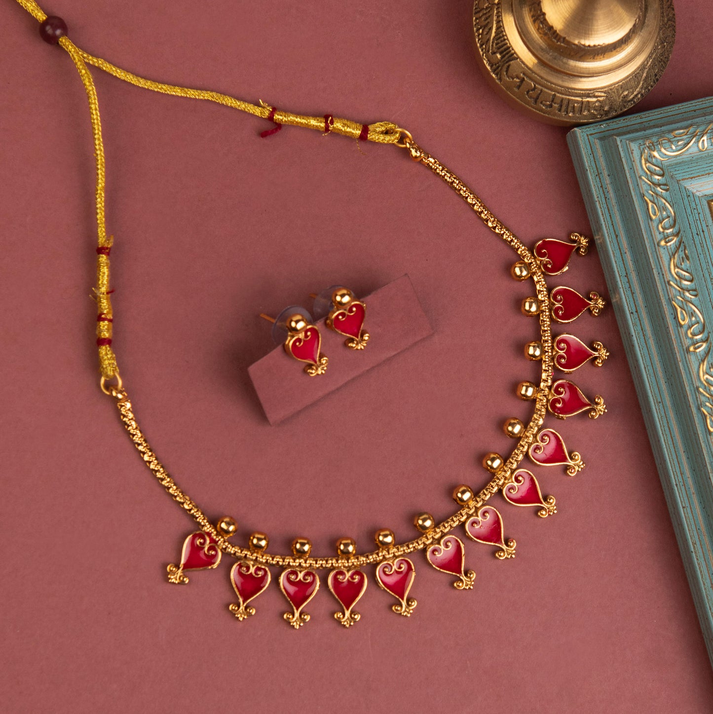 Necklace 610