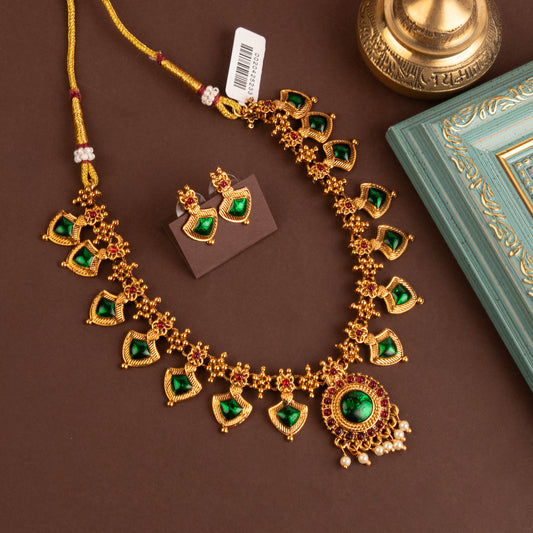 Necklace 595