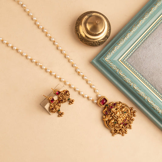 Necklace 952