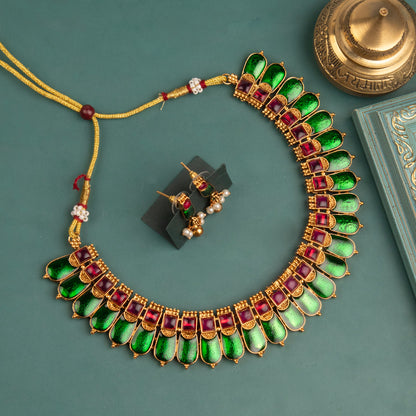 Necklace 1102