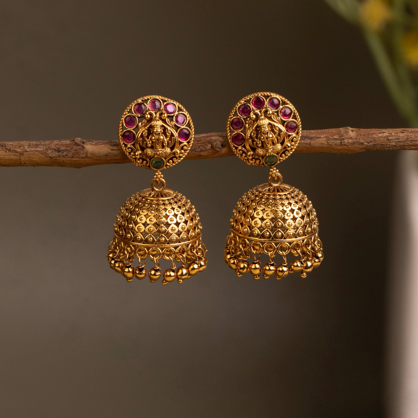 Antique Earrings E236