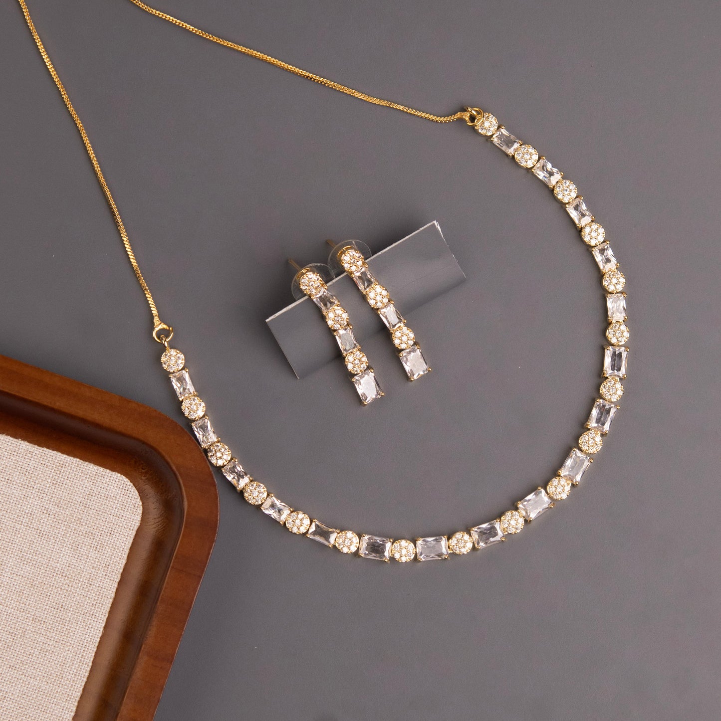 Necklace 460