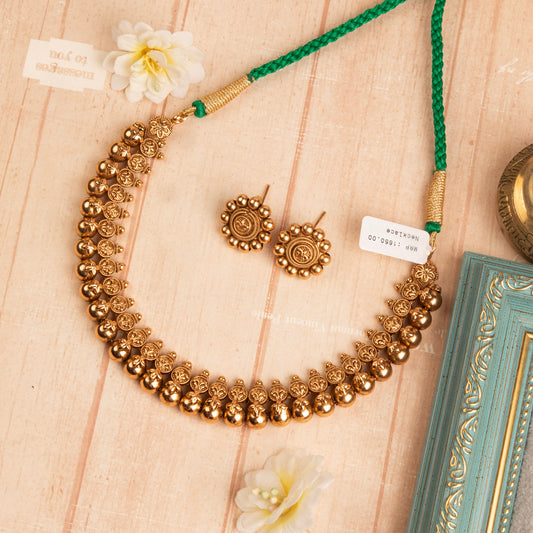 Premium Necklace 923