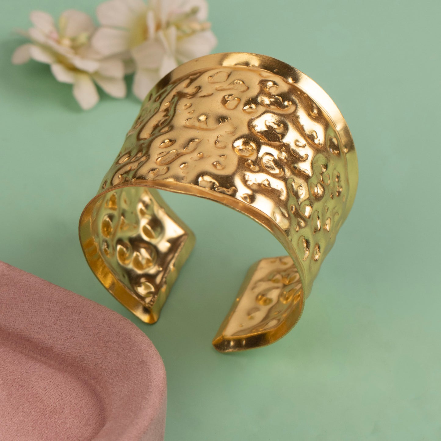 Cuff Bangle B527[Anti Tarnished]