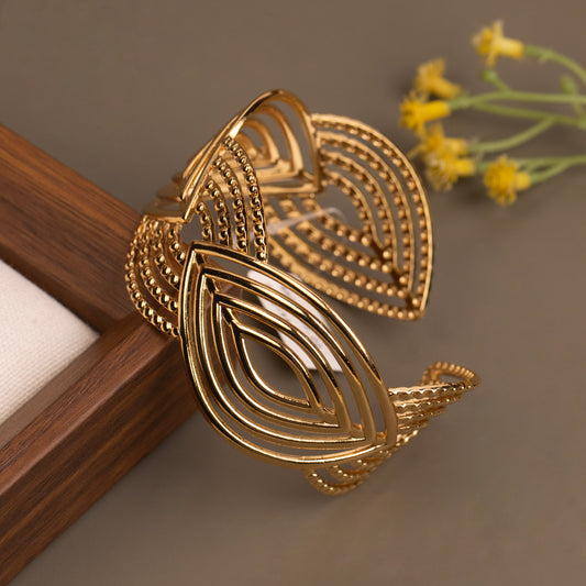 Cuff Bangle B469 [Anti Tarnished]