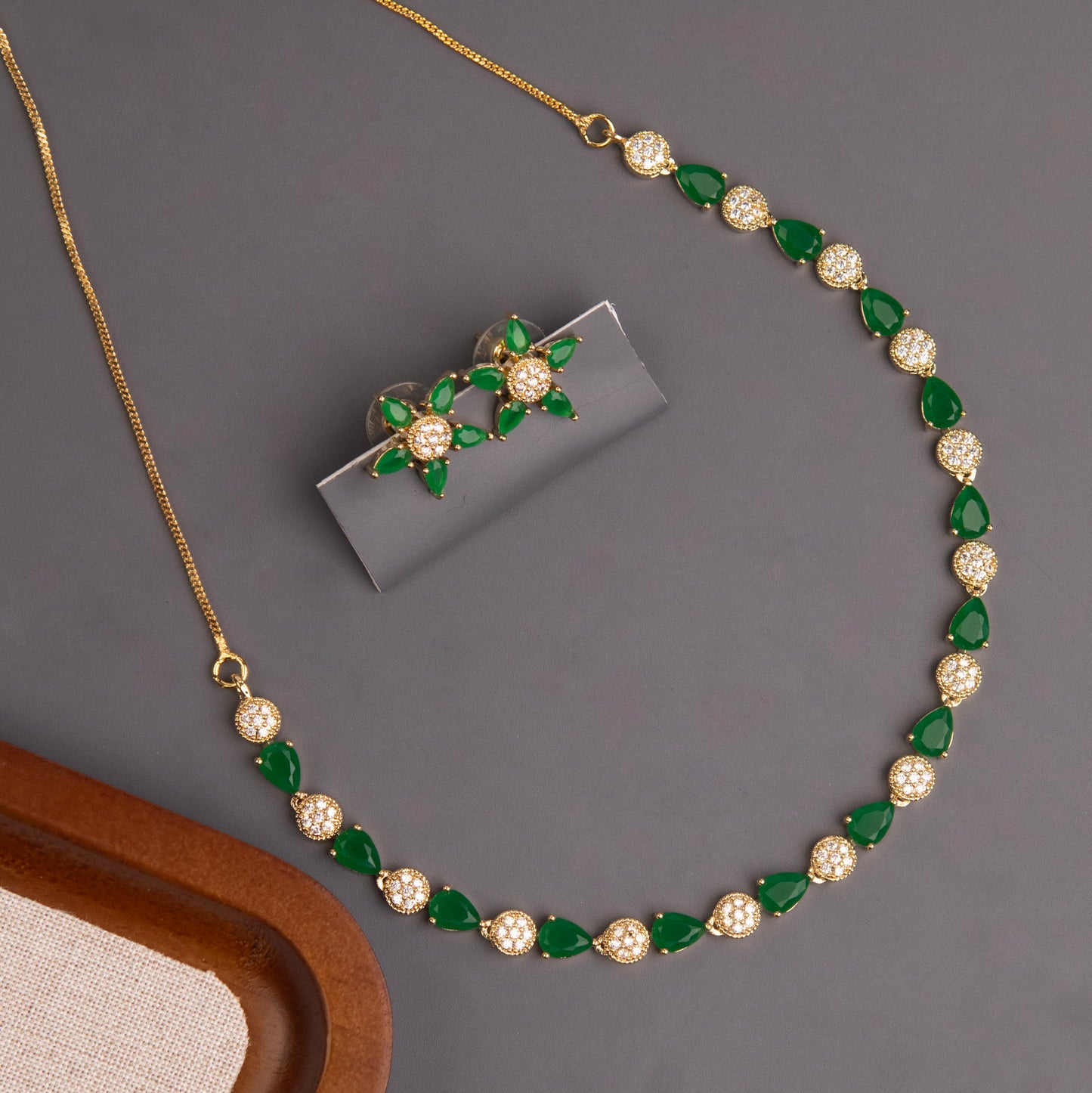 Necklace 552