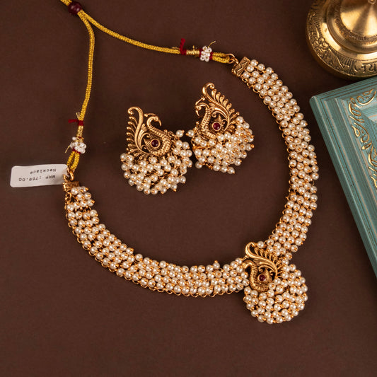Necklace 606