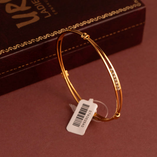 Gold Plated Bangle B36