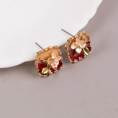 Stud Earrings E221