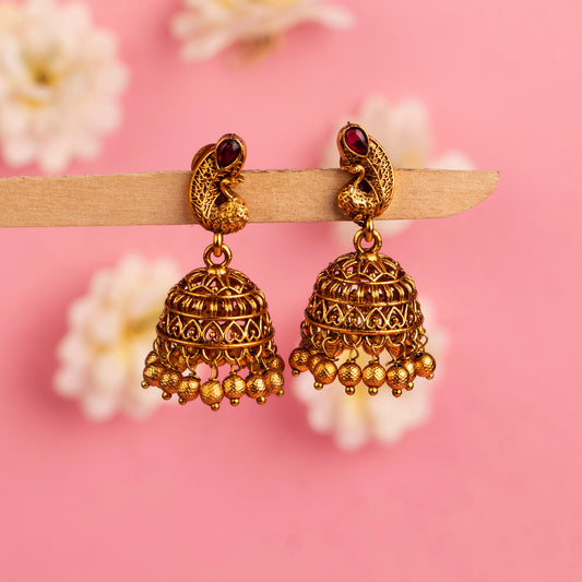 Antique Earrings E058