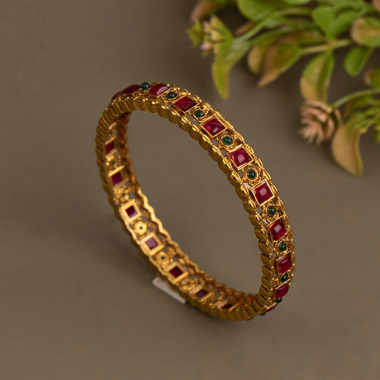 Antique Bangle B484