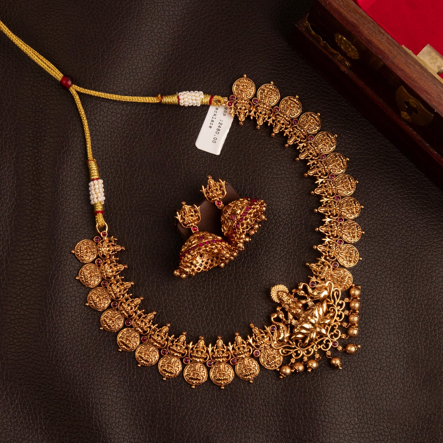 Premium Necklace 981