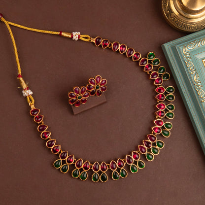 Necklace 1028