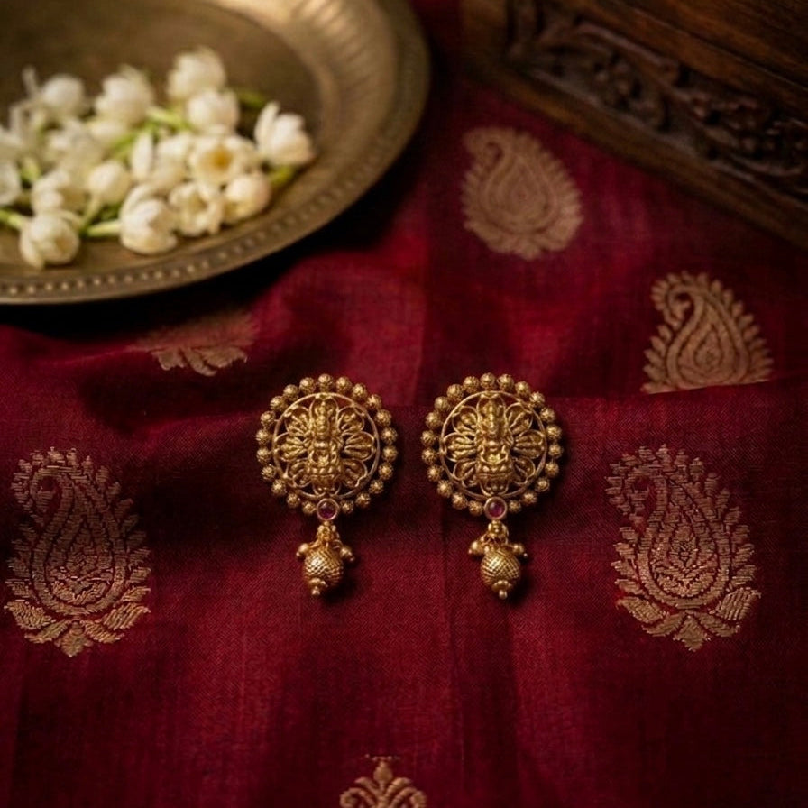 Antique Earrings E1045