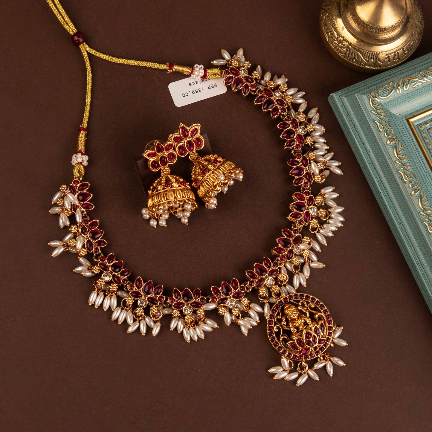 Necklace 601