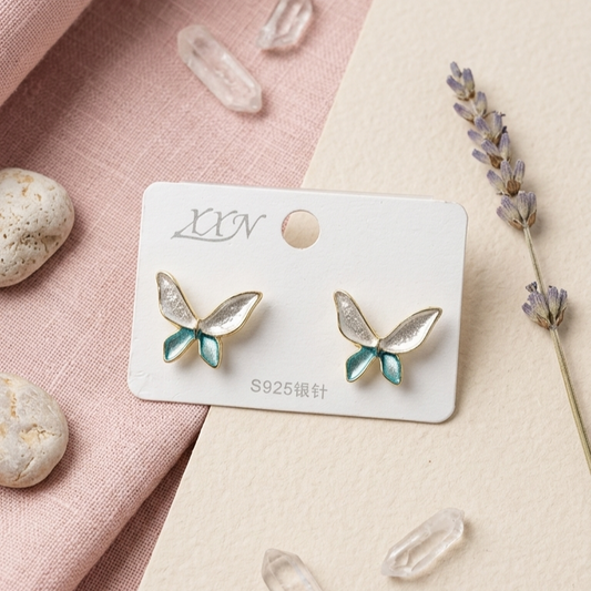 Stud Earrings E1079