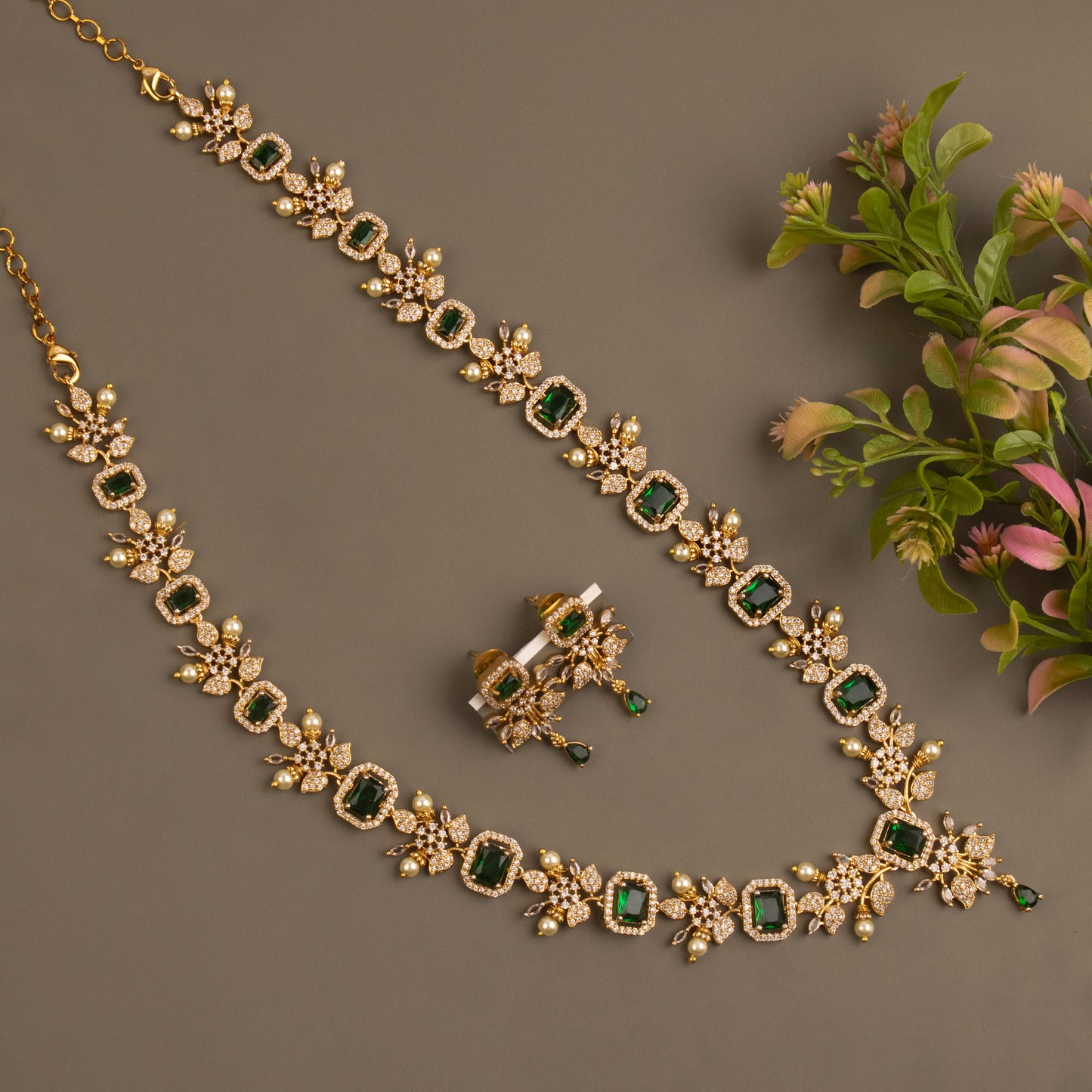 Premium Necklace 559