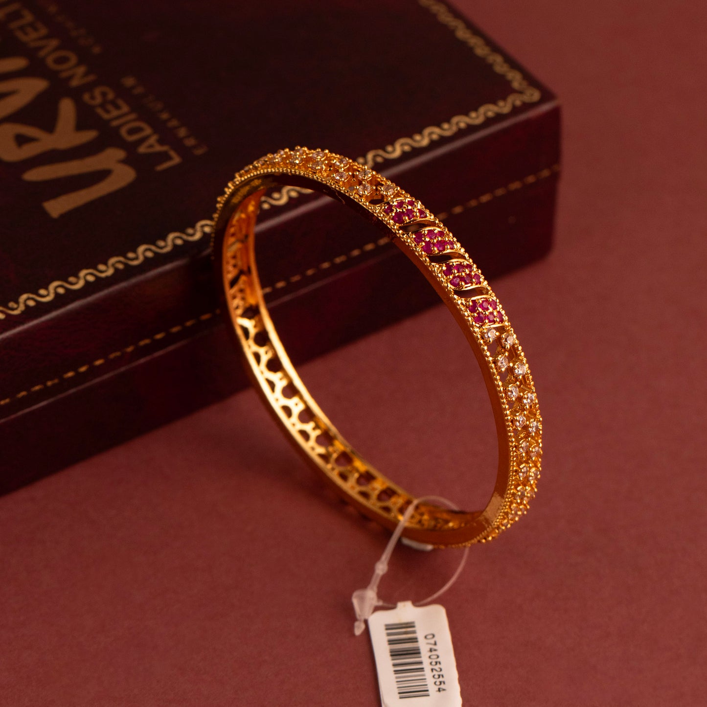 Gold Plated Bangle B177