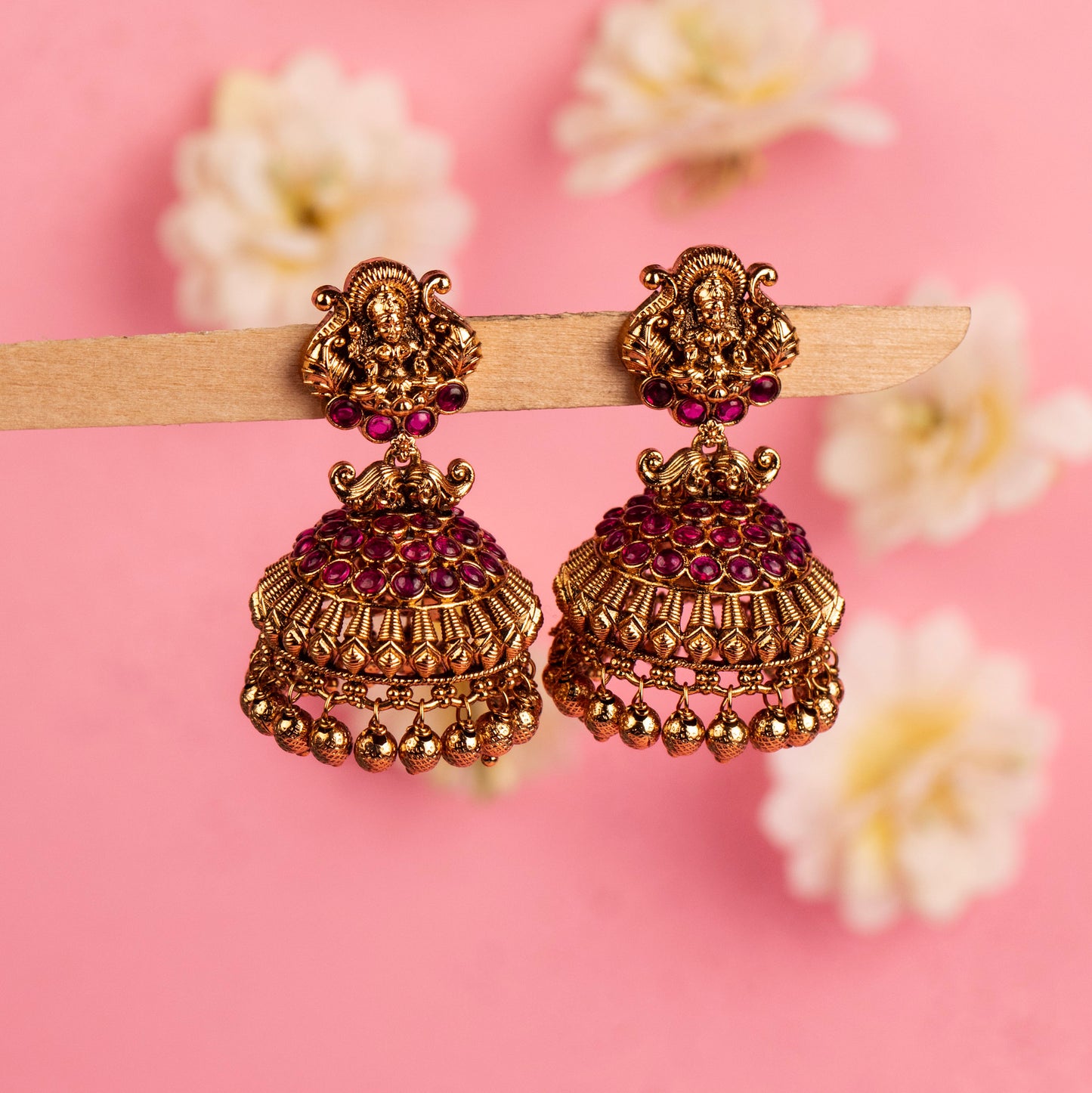 Premium Antique Earrings E070