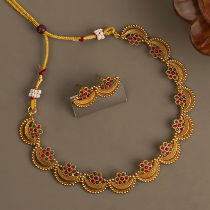 Necklace 221