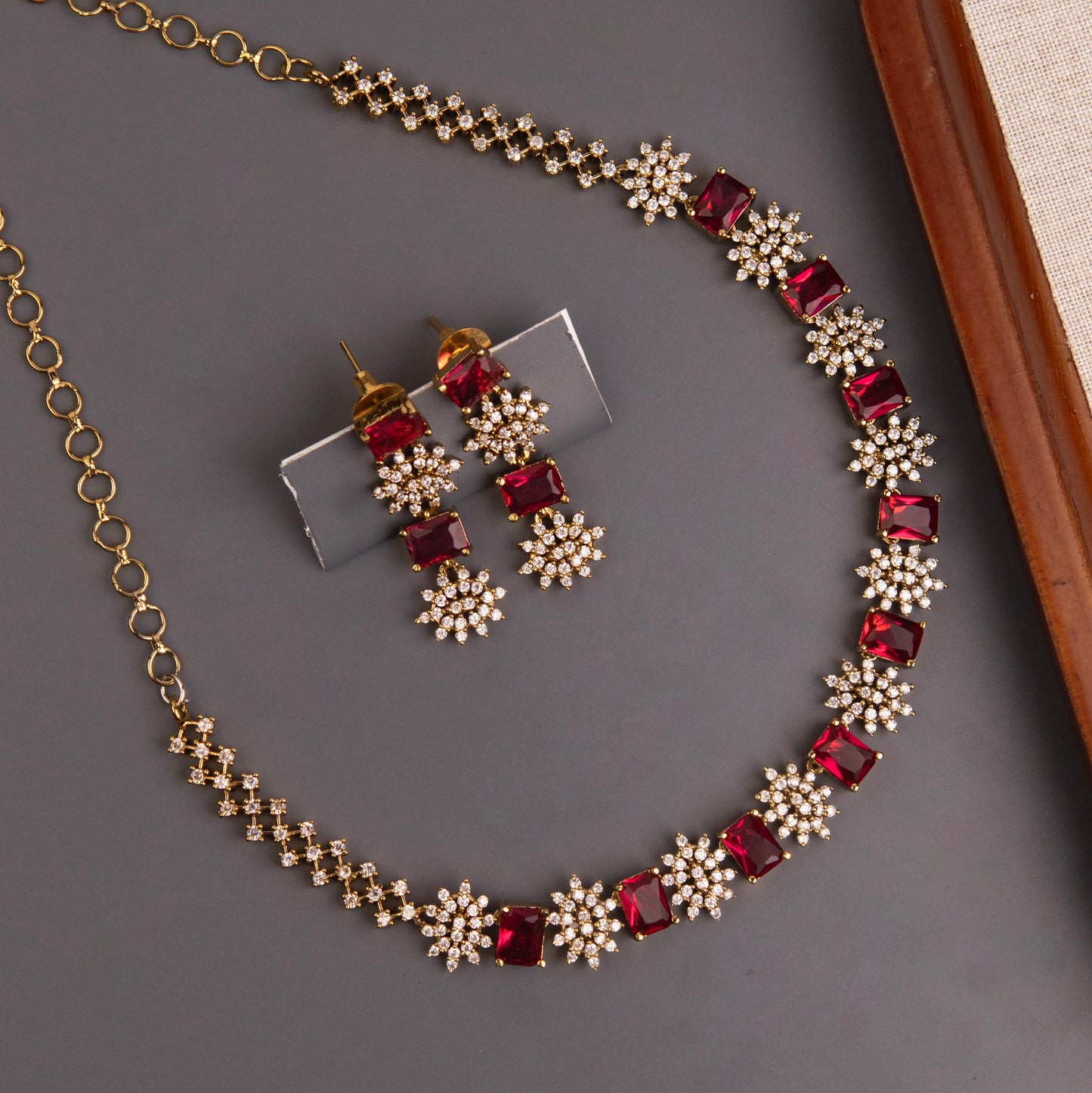 Necklace 555