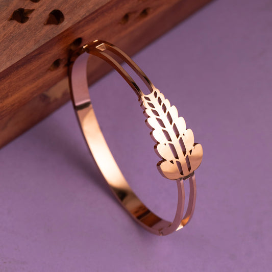 Cuff Bangle B362