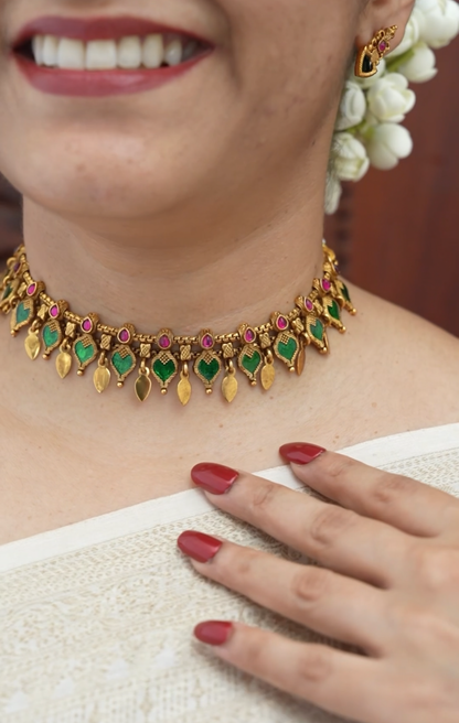 Necklace 884 [Choker]