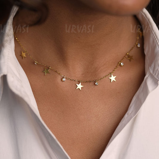 Gold-Toned Star Shaped Bezel Set Simple Chain SC363