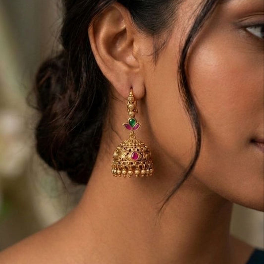 Antique Earrings E897