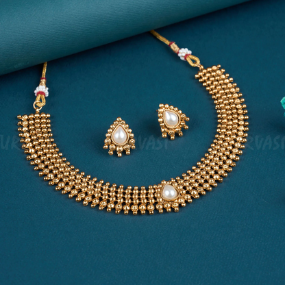 Necklace 323