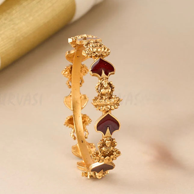 Antique Bangle B293
