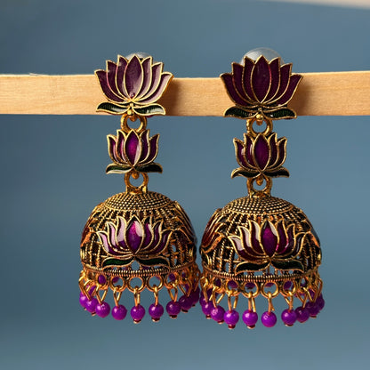 Antique Earrings E124