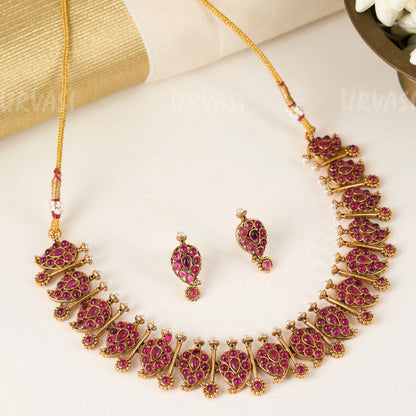Necklace 482