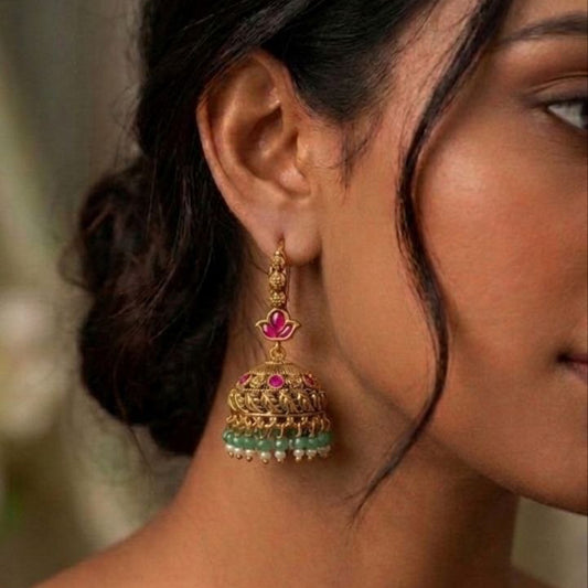 Antique Earrings E898