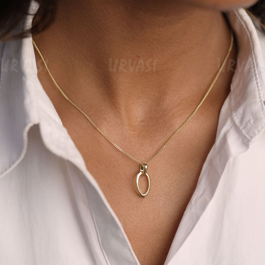 Gold Toned Infinity circle Pendant Simple Chain SC353