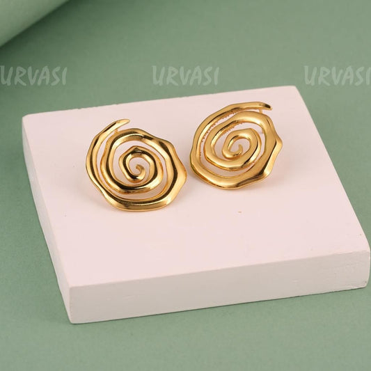 Glossy-Gold Spiral Swirl Earrings E973