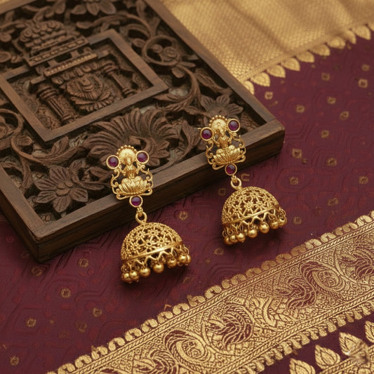 Antique Earrings E728
