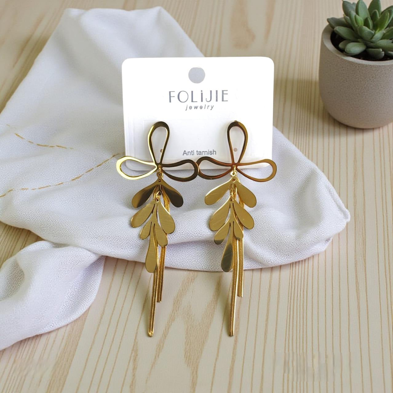 Fancy Earrings E909
