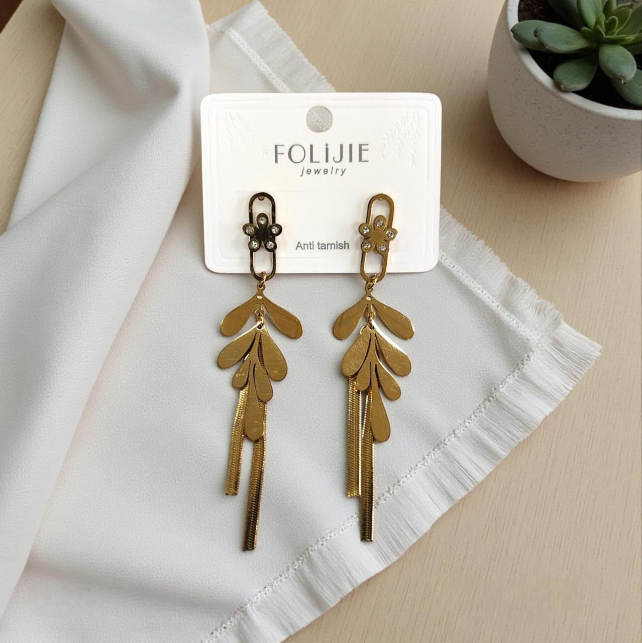 Fancy Earrings E911
