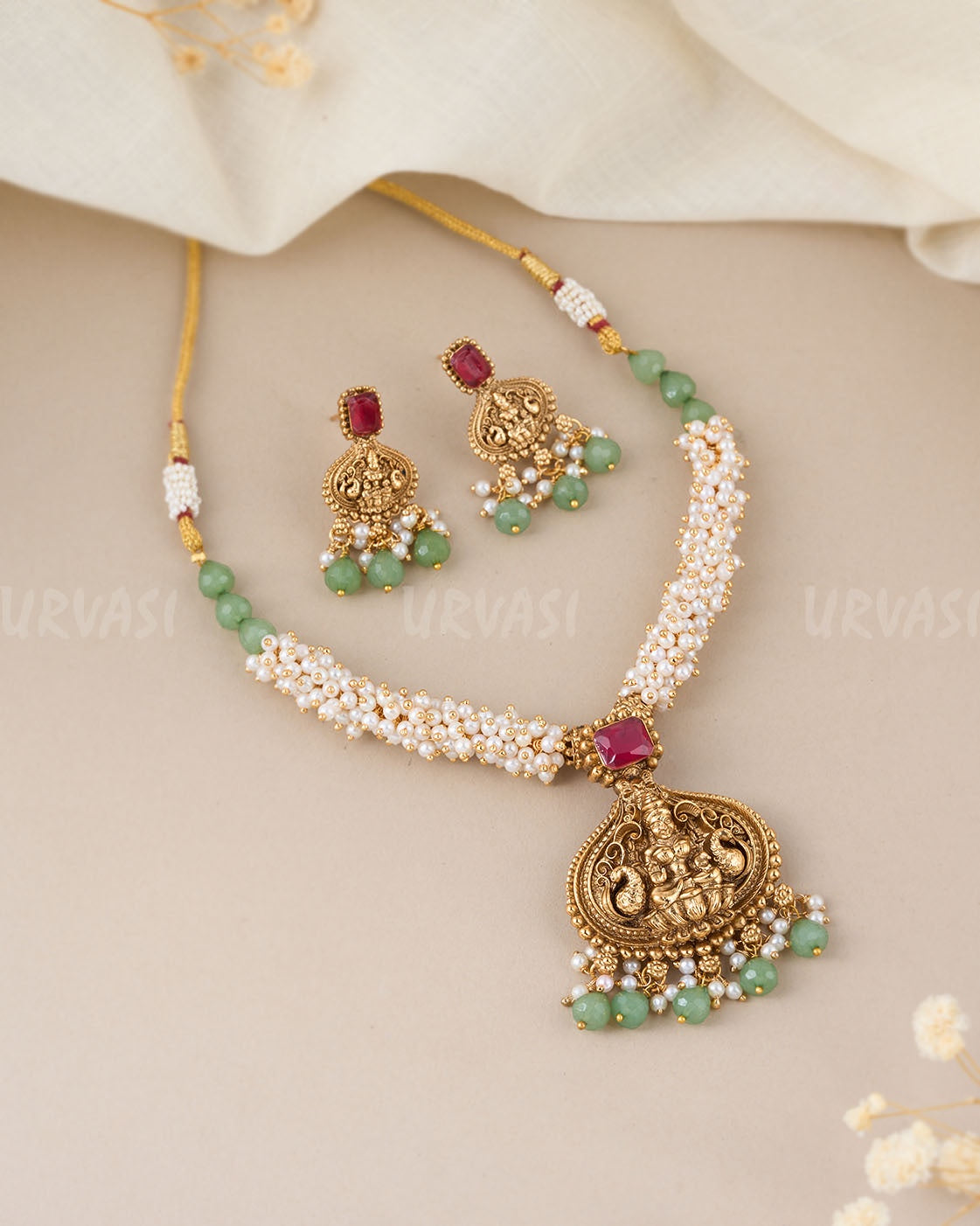 Necklace 703