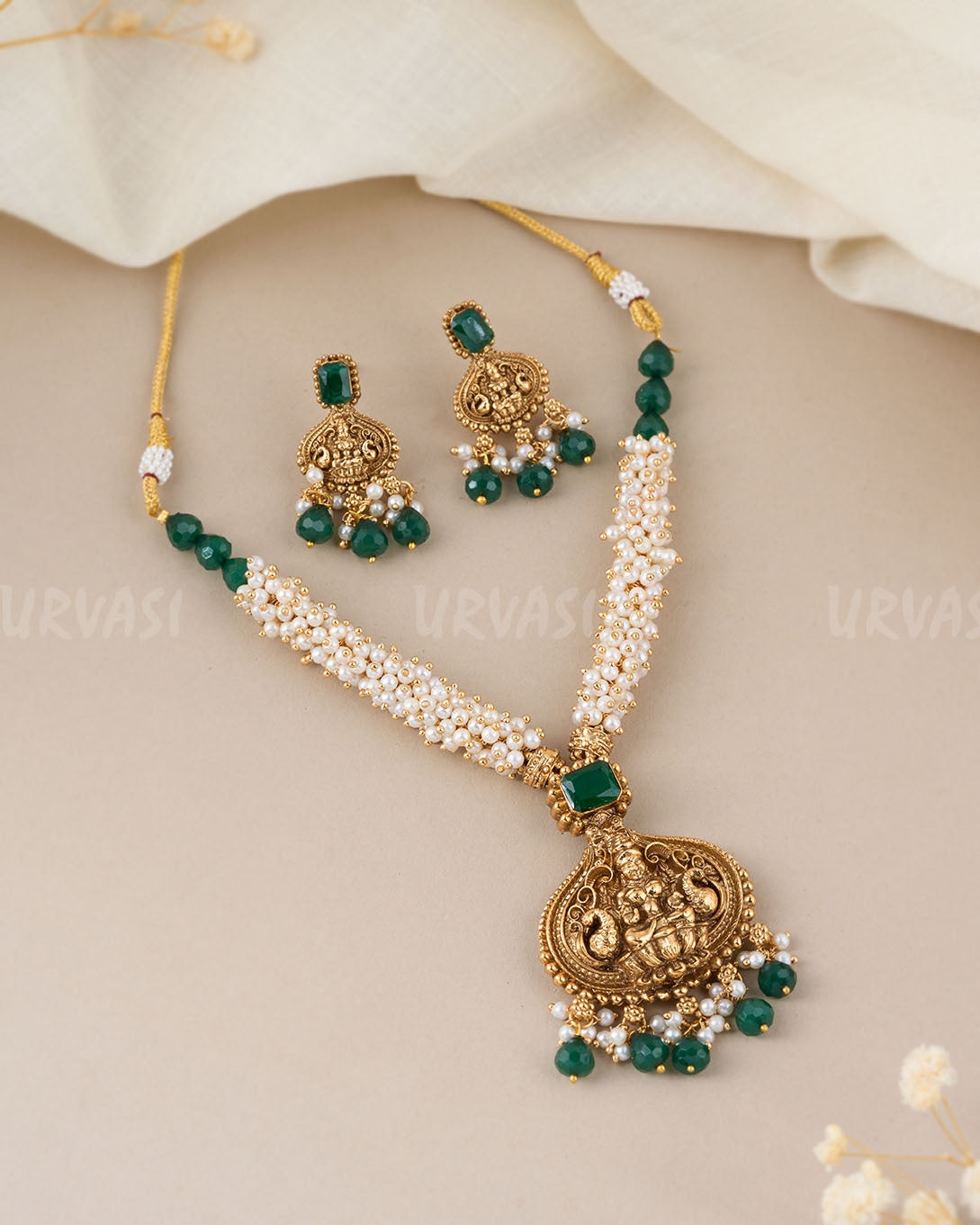 Necklace 703
