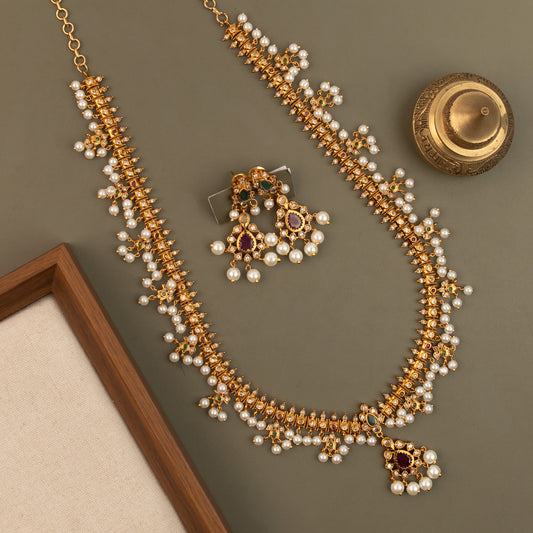 Necklace 976