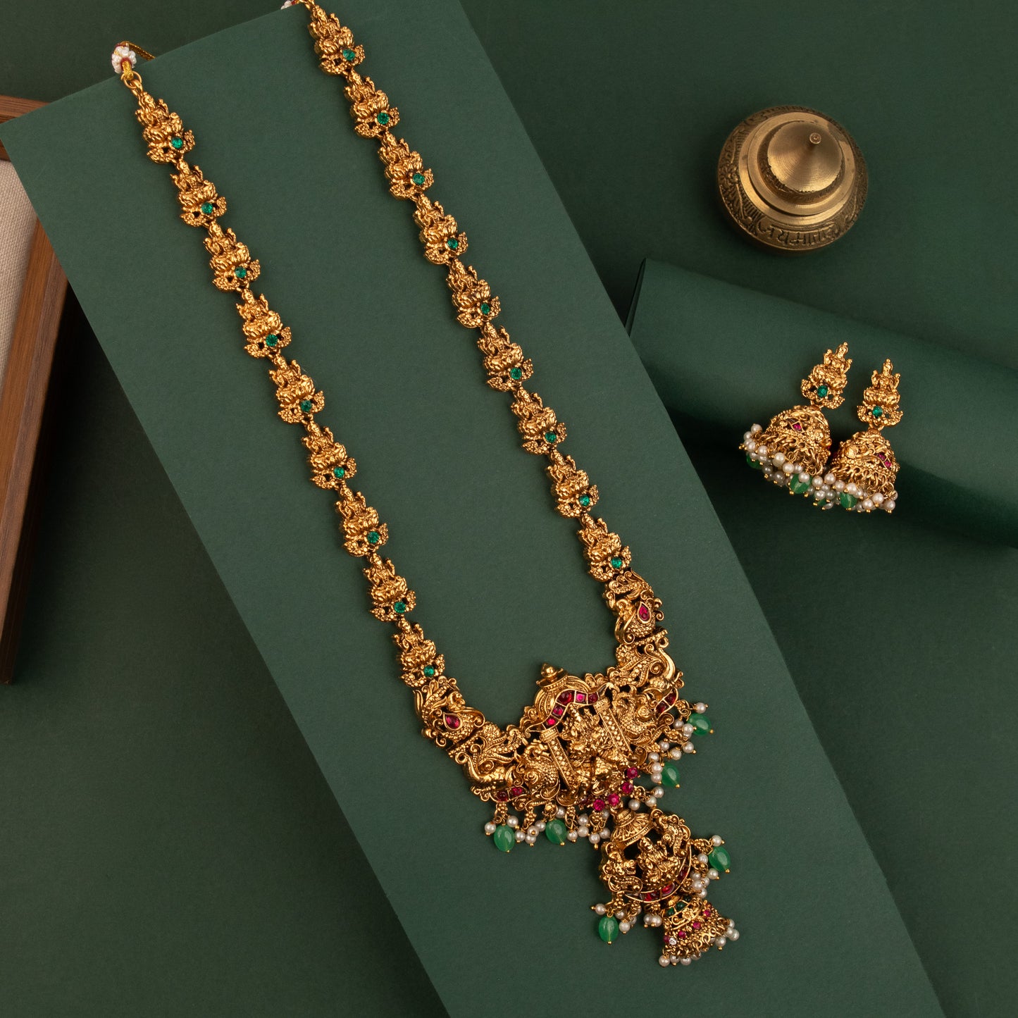 Necklace 353